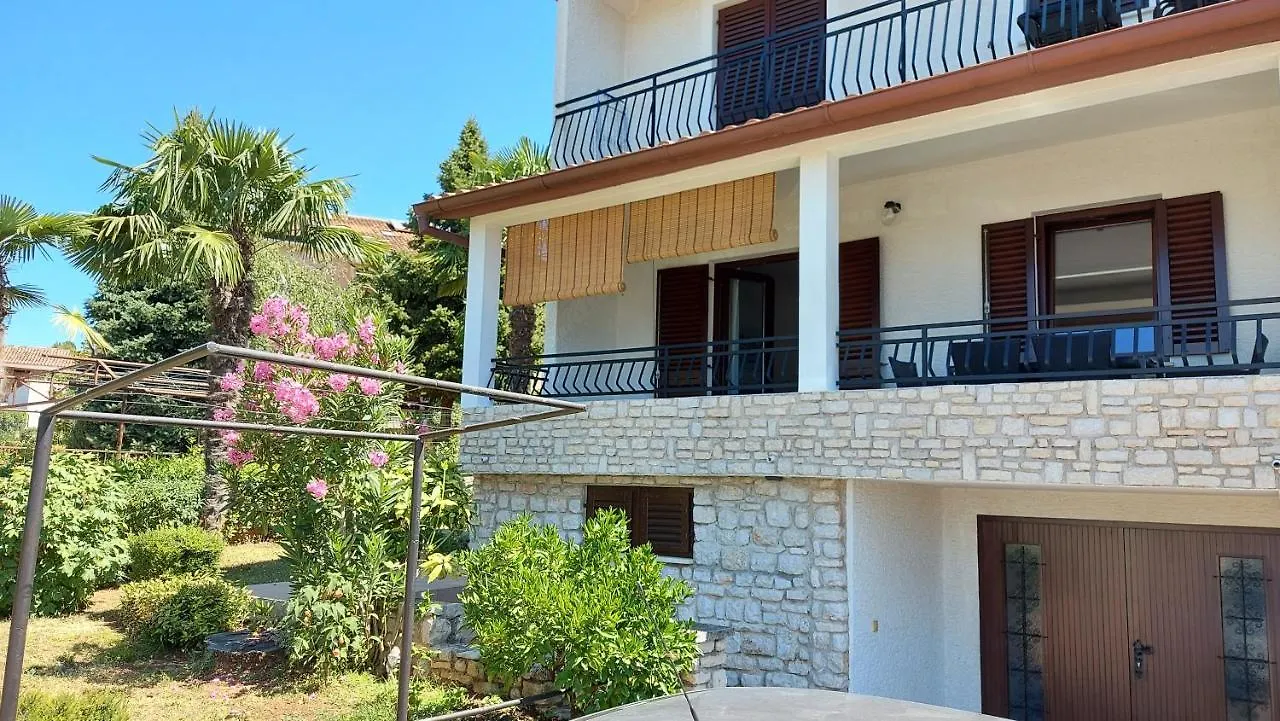 Apartments Nina, Pinta & Santa Maria Nova Vas  0*, Nova Vas (Porec)