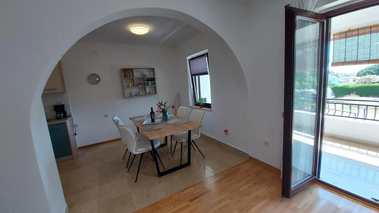 Apartments Nina, Pinta & Santa Maria Nova Vas  0*, Nova Vas (Porec) Croatia